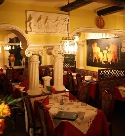 Goldener Stern 2* جوسلار