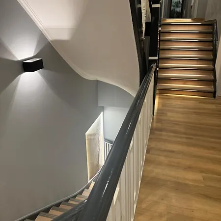 Goldener Stern 2* جوسلار