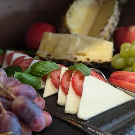 Goldener Stern جوسلار